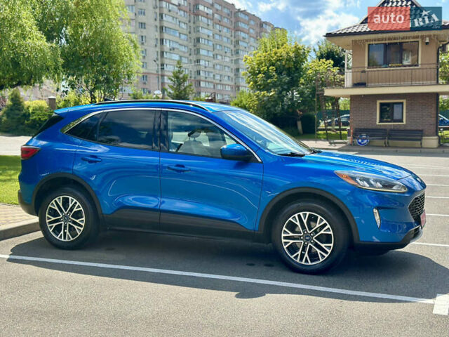 Синий Форд Эскейп, объемом двигателя 1.5 л и пробегом 148 тыс. км за 16999 $, фото 6 на Automoto.ua