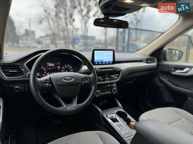 Синий Форд Эскейп, объемом двигателя 1.5 л и пробегом 34 тыс. км за 17300 $, фото 13 на Automoto.ua