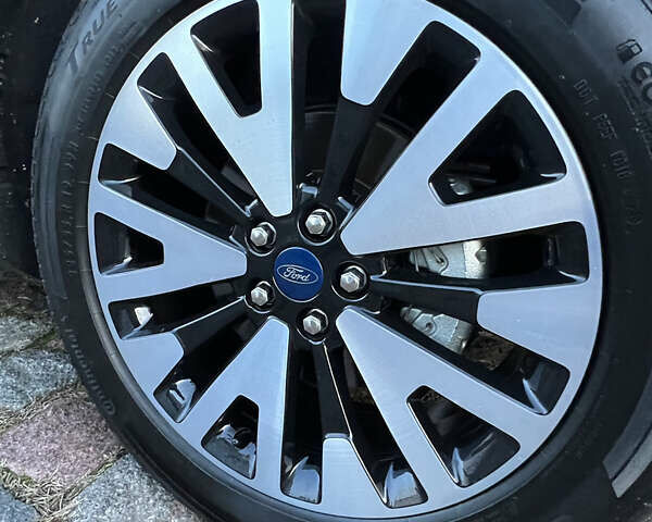 Синий Форд Эскейп, объемом двигателя 2.5 л и пробегом 112 тыс. км за 24600 $, фото 11 на Automoto.ua