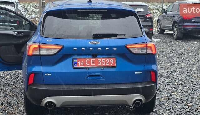 Синий Форд Эскейп, объемом двигателя 1.5 л и пробегом 104 тыс. км за 14500 $, фото 7 на Automoto.ua