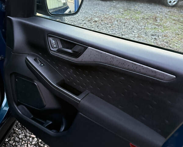 Форд Эскейп 2020 в Полтаве на Automoto.ua Синий Форд Эскейп, объемом двигателя 0 л и пробегом 141 тыс. км за 14500 $, фото 7 на Automoto.ua