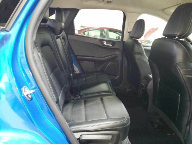 Синий Форд Эскейп, объемом двигателя 2 л и пробегом 83 тыс. км за 4000 $, фото 9 на Automoto.ua