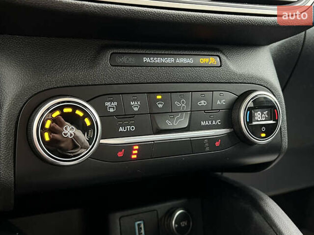 Синий Форд Эскейп, объемом двигателя 2.49 л и пробегом 103 тыс. км за 18999 $, фото 12 на Automoto.ua