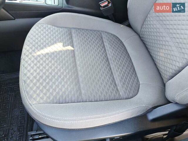 Синій Форд Ескейп, об'ємом двигуна 1.5 л та пробігом 66 тис. км за 16250 $, фото 31 на Automoto.ua