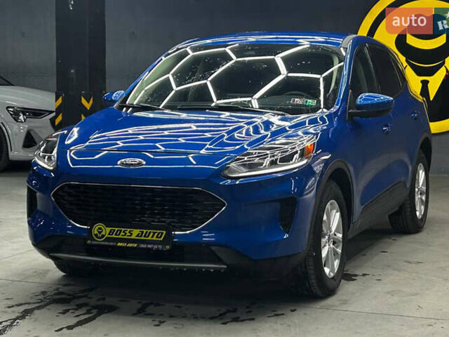 Синий Форд Эскейп, объемом двигателя 1.5 л и пробегом 21 тыс. км за 17500 $, фото 2 на Automoto.ua