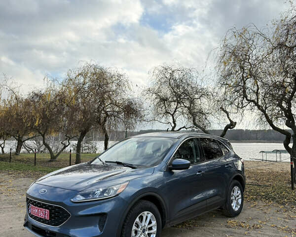 Синій Форд Ескейп, об'ємом двигуна 1.5 л та пробігом 123 тис. км за 13500 $, фото 2 на Automoto.ua