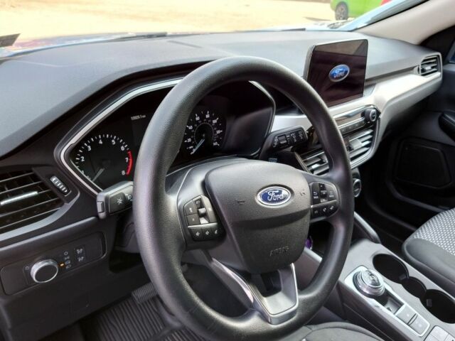 Форд Эскейп 2020 в Черновцах на Automoto.ua Синий Форд Эскейп, объемом двигателя 1.5 л и пробегом 17 тыс. км за 16500 $, фото 6 на Automoto.ua