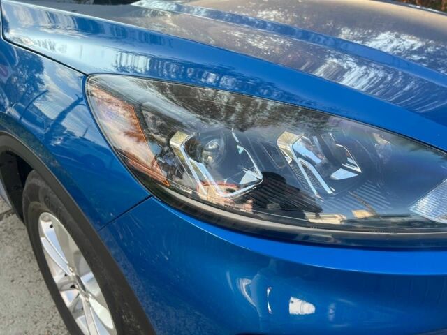 Синій Форд Ескейп, об'ємом двигуна 1.5 л та пробігом 25 тис. км за 17300 $, фото 3 на Automoto.ua