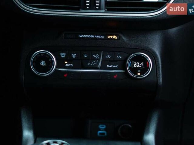 Синій Форд Ескейп, об'ємом двигуна 0 л та пробігом 122 тис. км за 19200 $, фото 14 на Automoto.ua