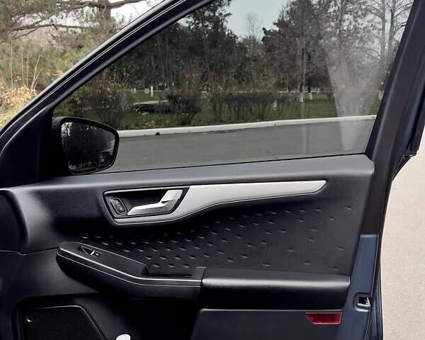 Синій Форд Ескейп, об'ємом двигуна 2 л та пробігом 139 тис. км за 19800 $, фото 13 на Automoto.ua
