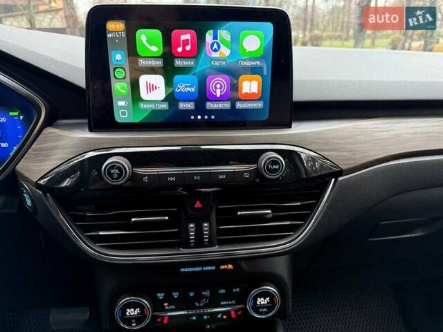 Синий Форд Эскейп, объемом двигателя 2.5 л и пробегом 93 тыс. км за 21900 $, фото 12 на Automoto.ua