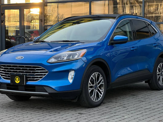 Синий Форд Эскейп, объемом двигателя 1.5 л и пробегом 60 тыс. км за 19990 $, фото 2 на Automoto.ua