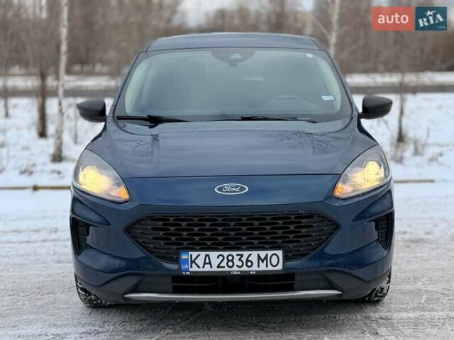 Синій Форд Ескейп, об'ємом двигуна 1.5 л та пробігом 75 тис. км за 14350 $, фото 2 на Automoto.ua