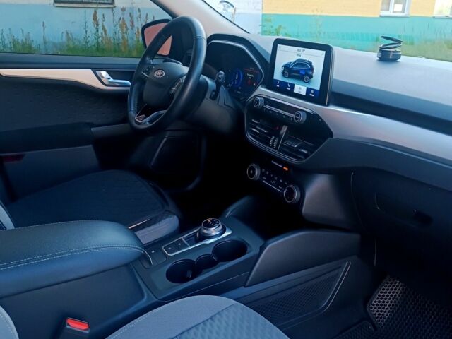 Синий Форд Эскейп, объемом двигателя 0 л и пробегом 138 тыс. км за 19600 $, фото 6 на Automoto.ua