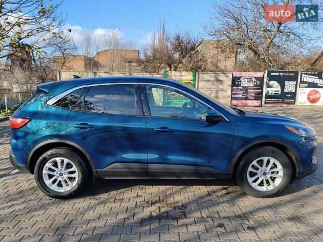 Синій Форд Ескейп, об'ємом двигуна 1.5 л та пробігом 66 тис. км за 16250 $, фото 8 на Automoto.ua