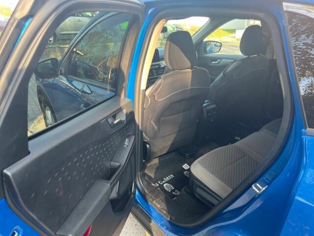 Синій Форд Ескейп, об'ємом двигуна 1.5 л та пробігом 25 тис. км за 17300 $, фото 16 на Automoto.ua