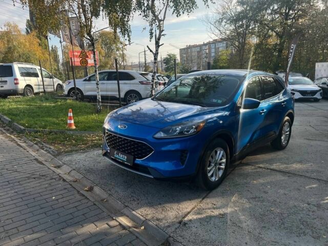 Синій Форд Ескейп, об'ємом двигуна 1.5 л та пробігом 25 тис. км за 17300 $, фото 1 на Automoto.ua