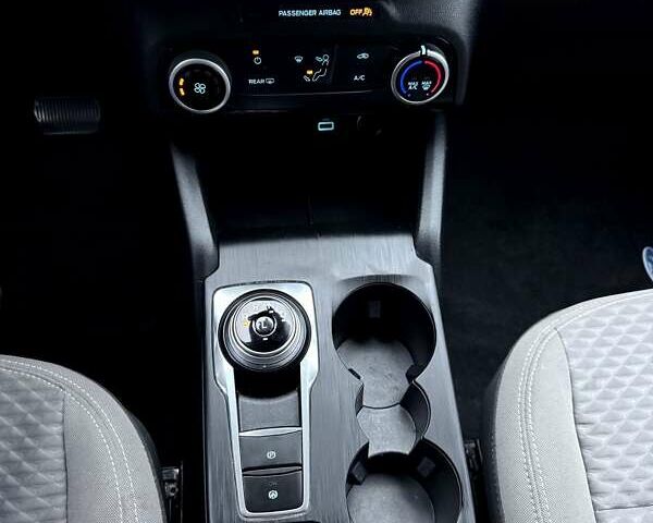 Синій Форд Ескейп, об'ємом двигуна 1.5 л та пробігом 60 тис. км за 14990 $, фото 12 на Automoto.ua