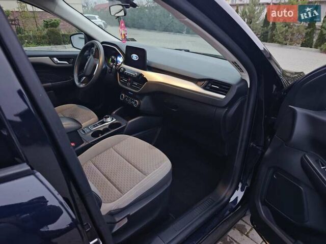 Синий Форд Эскейп, объемом двигателя 2.5 л и пробегом 72 тыс. км за 22000 $, фото 26 на Automoto.ua