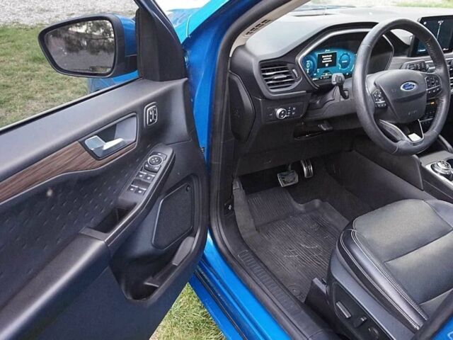 Синий Форд Эскейп, объемом двигателя 2 л и пробегом 65 тыс. км за 12500 $, фото 17 на Automoto.ua