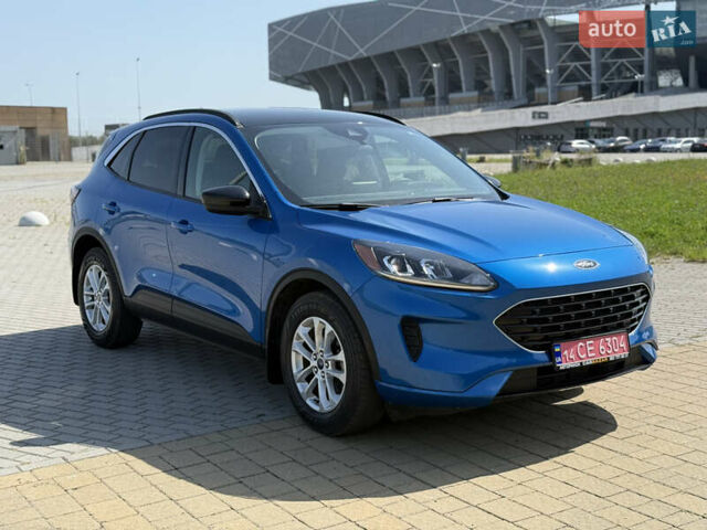 Синий Форд Эскейп, объемом двигателя 1.5 л и пробегом 102 тыс. км за 15900 $, фото 4 на Automoto.ua