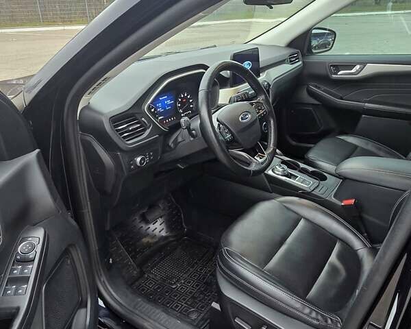 Синий Форд Эскейп, объемом двигателя 2.49 л и пробегом 181 тыс. км за 20700 $, фото 19 на Automoto.ua