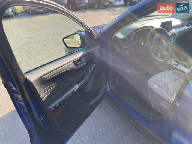 Синий Форд Эскейп, объемом двигателя 1.5 л и пробегом 55 тыс. км за 16700 $, фото 10 на Automoto.ua