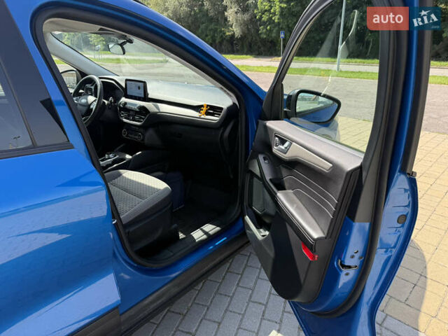 Синий Форд Эскейп, объемом двигателя 1.5 л и пробегом 102 тыс. км за 15900 $, фото 7 на Automoto.ua