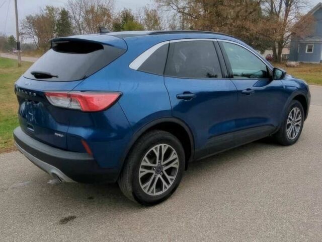 Синій Форд Ескейп, об'ємом двигуна 2 л та пробігом 20 тис. км за 13600 $, фото 3 на Automoto.ua