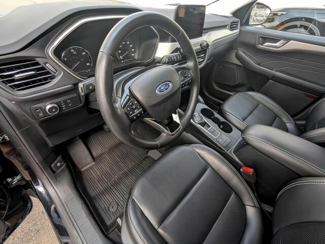 Синий Форд Эскейп, объемом двигателя 0 л и пробегом 22 тыс. км за 16500 $, фото 6 на Automoto.ua