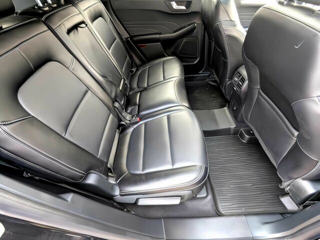 Синий Форд Эскейп, объемом двигателя 0 л и пробегом 22 тыс. км за 16500 $, фото 9 на Automoto.ua