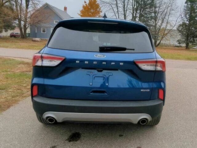 Синій Форд Ескейп, об'ємом двигуна 2 л та пробігом 20 тис. км за 13600 $, фото 4 на Automoto.ua