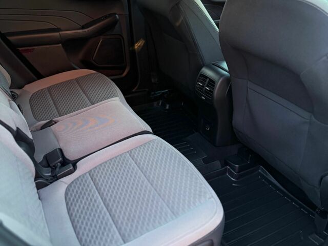 Синій Форд Ескейп, об'ємом двигуна 1.5 л та пробігом 43 тис. км за 16250 $, фото 8 на Automoto.ua