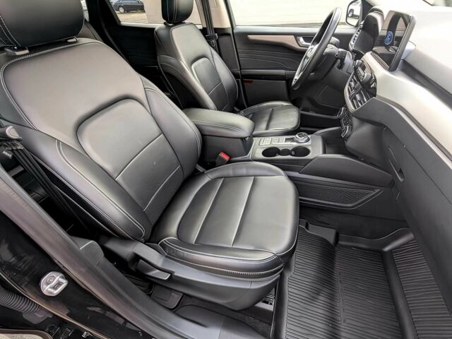 Синий Форд Эскейп, объемом двигателя 0 л и пробегом 22 тыс. км за 16500 $, фото 7 на Automoto.ua