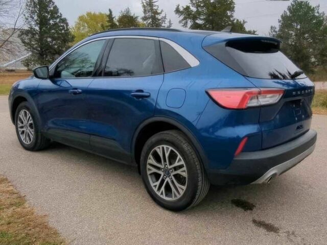 Синій Форд Ескейп, об'ємом двигуна 2 л та пробігом 20 тис. км за 13600 $, фото 5 на Automoto.ua