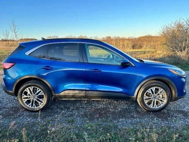 Синій Форд Ескейп, об'ємом двигуна 1.5 л та пробігом 17 тис. км за 24200 $, фото 2 на Automoto.ua