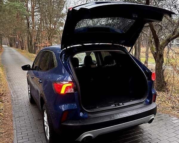 Синій Форд Ескейп, об'ємом двигуна 2.49 л та пробігом 83 тис. км за 20400 $, фото 11 на Automoto.ua