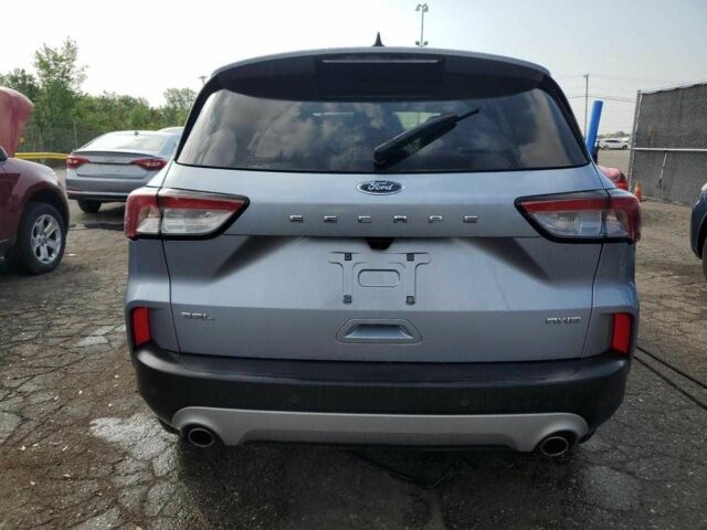 Синий Форд Эскейп, объемом двигателя 1.5 л и пробегом 47 тыс. км за 3900 $, фото 5 на Automoto.ua