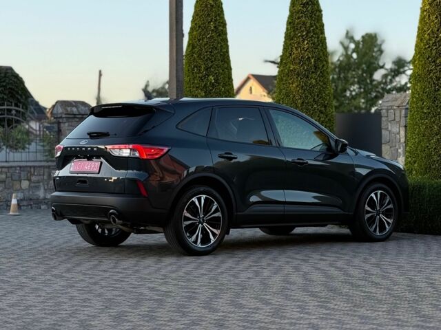 Синій Форд Ескейп, об'ємом двигуна 1.5 л та пробігом 43 тис. км за 16250 $, фото 2 на Automoto.ua