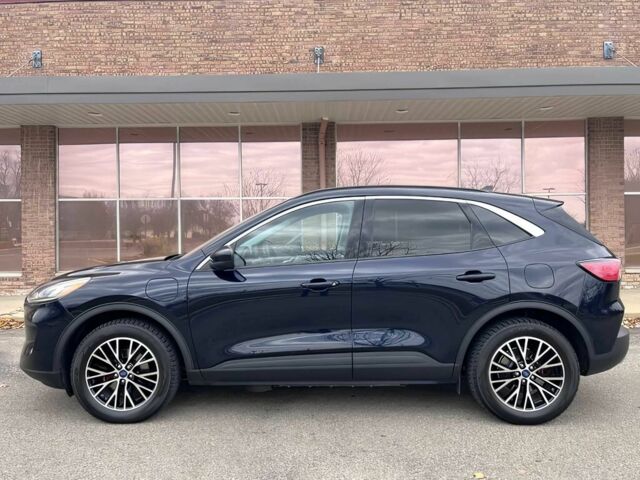 Синий Форд Эскейп, объемом двигателя 0 л и пробегом 22 тыс. км за 16500 $, фото 2 на Automoto.ua