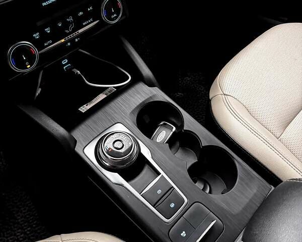 Синій Форд Ескейп, об'ємом двигуна 2.49 л та пробігом 83 тис. км за 20400 $, фото 9 на Automoto.ua