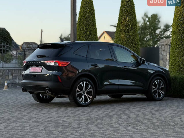 Форд Ескейп 2022 у Івано-Франківську на Automoto.ua Синій Форд Ескейп, об'ємом двигуна 1.5 л та пробігом 42 тис. км за 16250 $, фото 2 на Automoto.ua