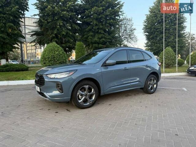 Синій Форд Ескейп, об'ємом двигуна 2 л та пробігом 12 тис. км за 32800 $, фото 4 на Automoto.ua