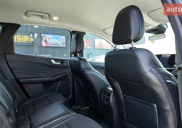 Синий Форд Эскейп, объемом двигателя 2.5 л и пробегом 11 тыс. км за 28490 $, фото 8 на Automoto.ua