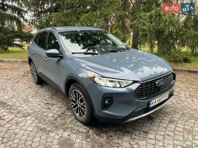 Синий Форд Эскейп, объемом двигателя 2.5 л и пробегом 22 тыс. км за 28700 $, фото 7 на Automoto.ua