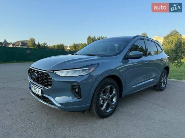 Синій Форд Ескейп, об'ємом двигуна 2 л та пробігом 12 тис. км за 32800 $, фото 2 на Automoto.ua