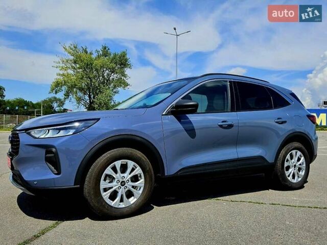 Синий Форд Эскейп, объемом двигателя 0 л и пробегом 5 тыс. км за 22500 $, фото 3 на Automoto.ua