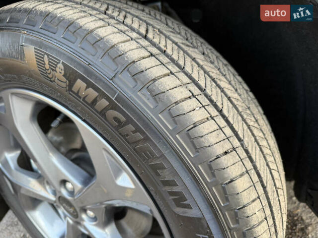 Синій Форд Ескейп, об'ємом двигуна 2.5 л та пробігом 19 тис. км за 29500 $, фото 18 на Automoto.ua