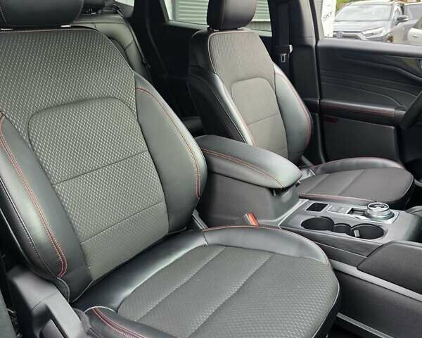 Синий Форд Эскейп, объемом двигателя 2.5 л и пробегом 12 тыс. км за 29500 $, фото 29 на Automoto.ua