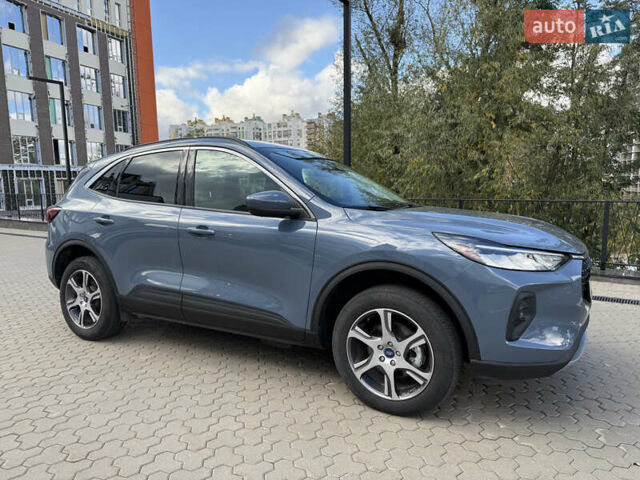 Синій Форд Ескейп, об'ємом двигуна 2.5 л та пробігом 21 тис. км за 27600 $, фото 3 на Automoto.ua